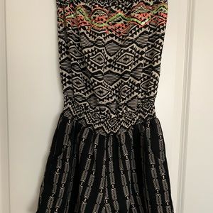 Strapless tribal romper